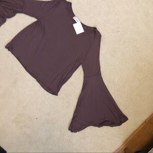 Bell sleeve top